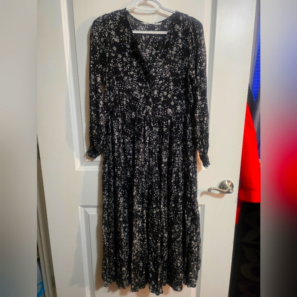 Zara Floral Black Dress